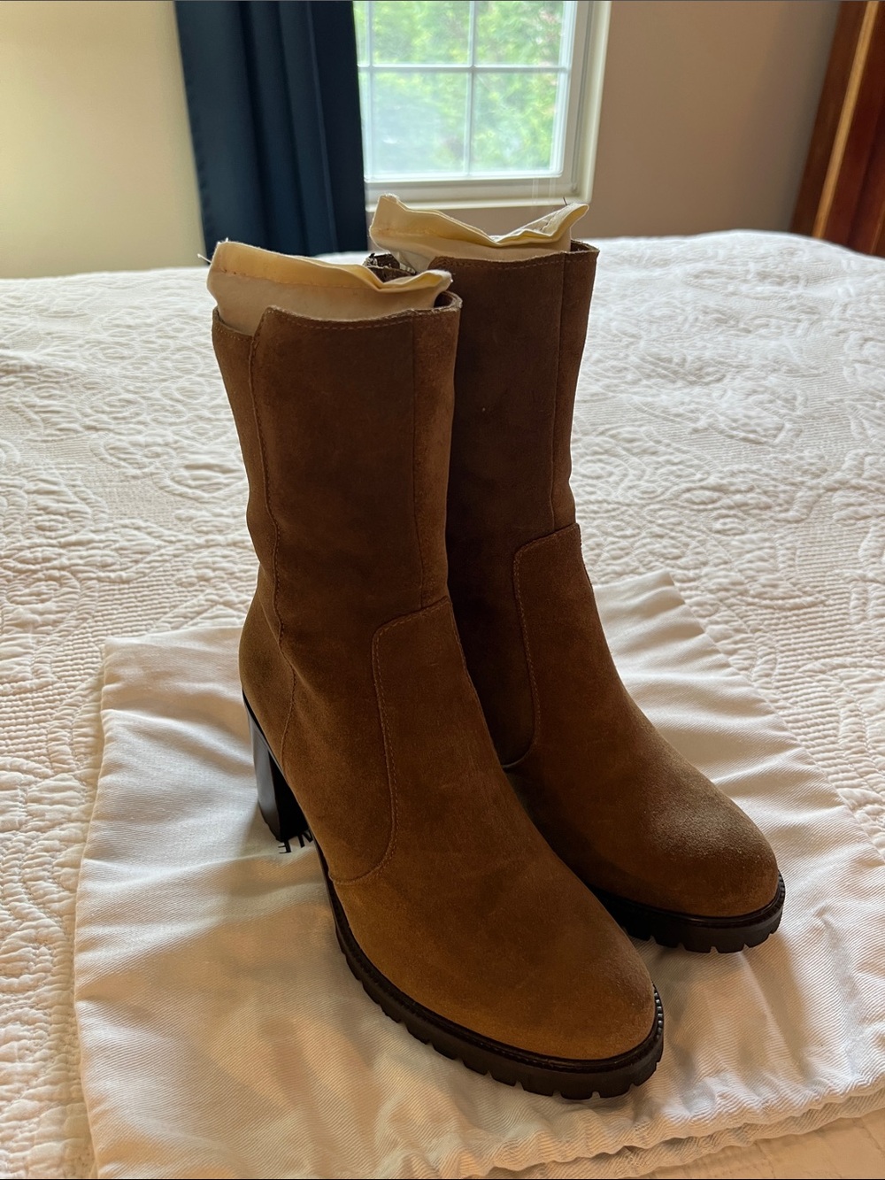La CANADIENNE Brown Suede Mid-Calf Heeled Boots